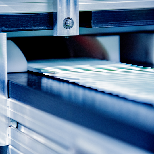 Kartenproduktion bei MADA