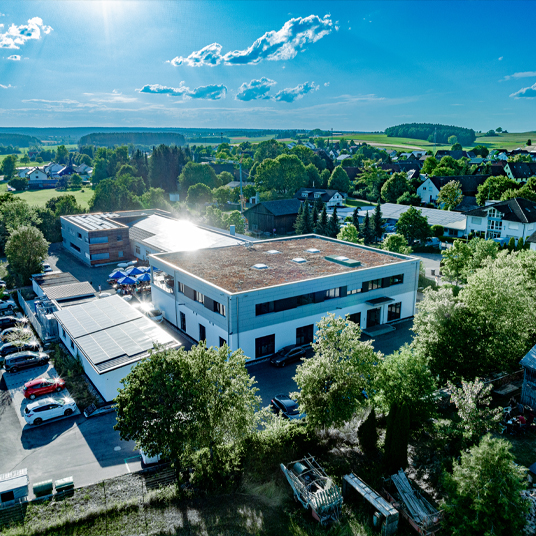 Ihr Qualitäts­partner für die Entwicklung und Fertigung von Identifikations­medien.